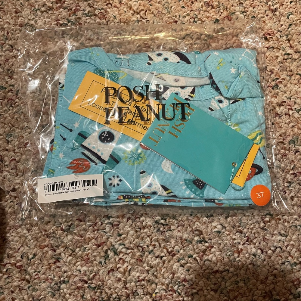 Posh Peanut Cosmo 3T 2pc PJ Set NWT